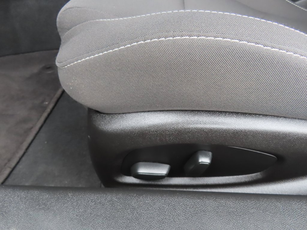 Used 2018 Chevrolet Camaro SS image 6