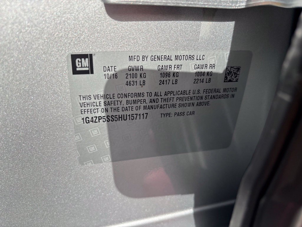 Used 2017 Buick LaCrosse Essence FWD image 14