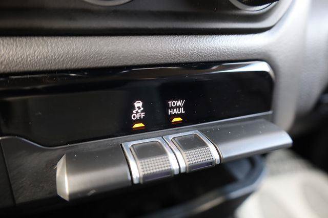 Used 2020 RAM 1500 Big Horn AWD/4WD image 38