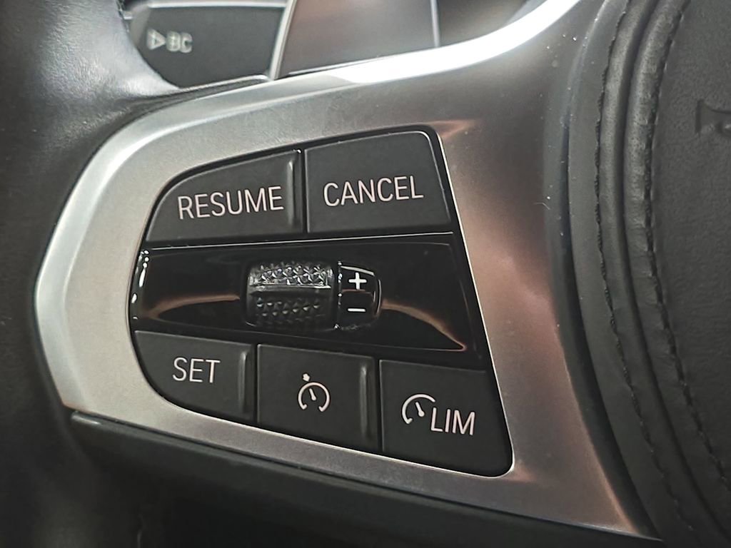 Used 2024 BMW M440i Convertible w/ Premium Package image 15