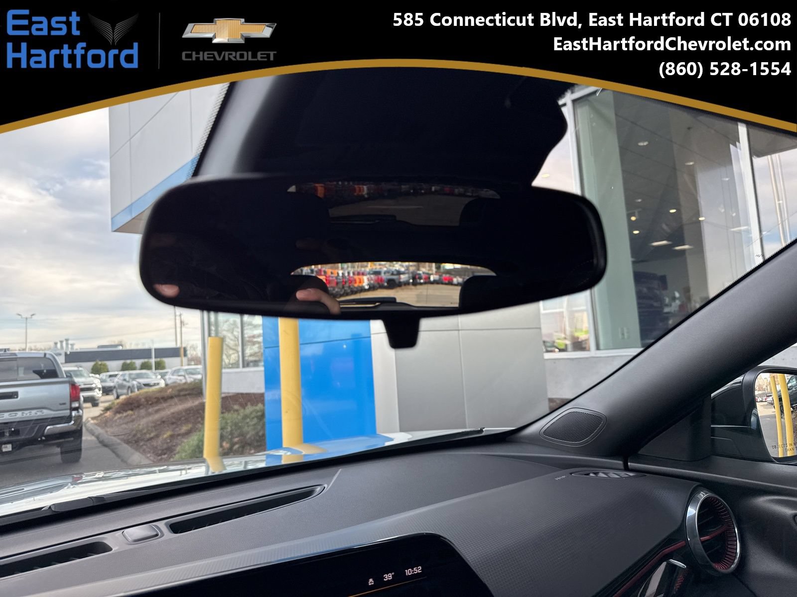 New 2026 Chevrolet Trax RS w/ Driver Confidence Package FWD image 27