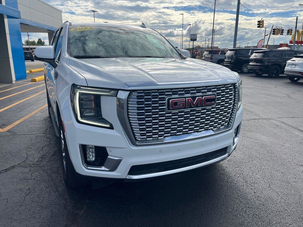 Used 2023 GMC Yukon Denali image 6