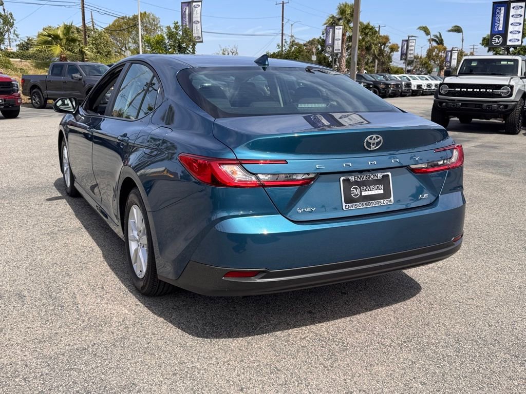 Used 2025 Toyota Camry LE w/ Convenience Package image 10