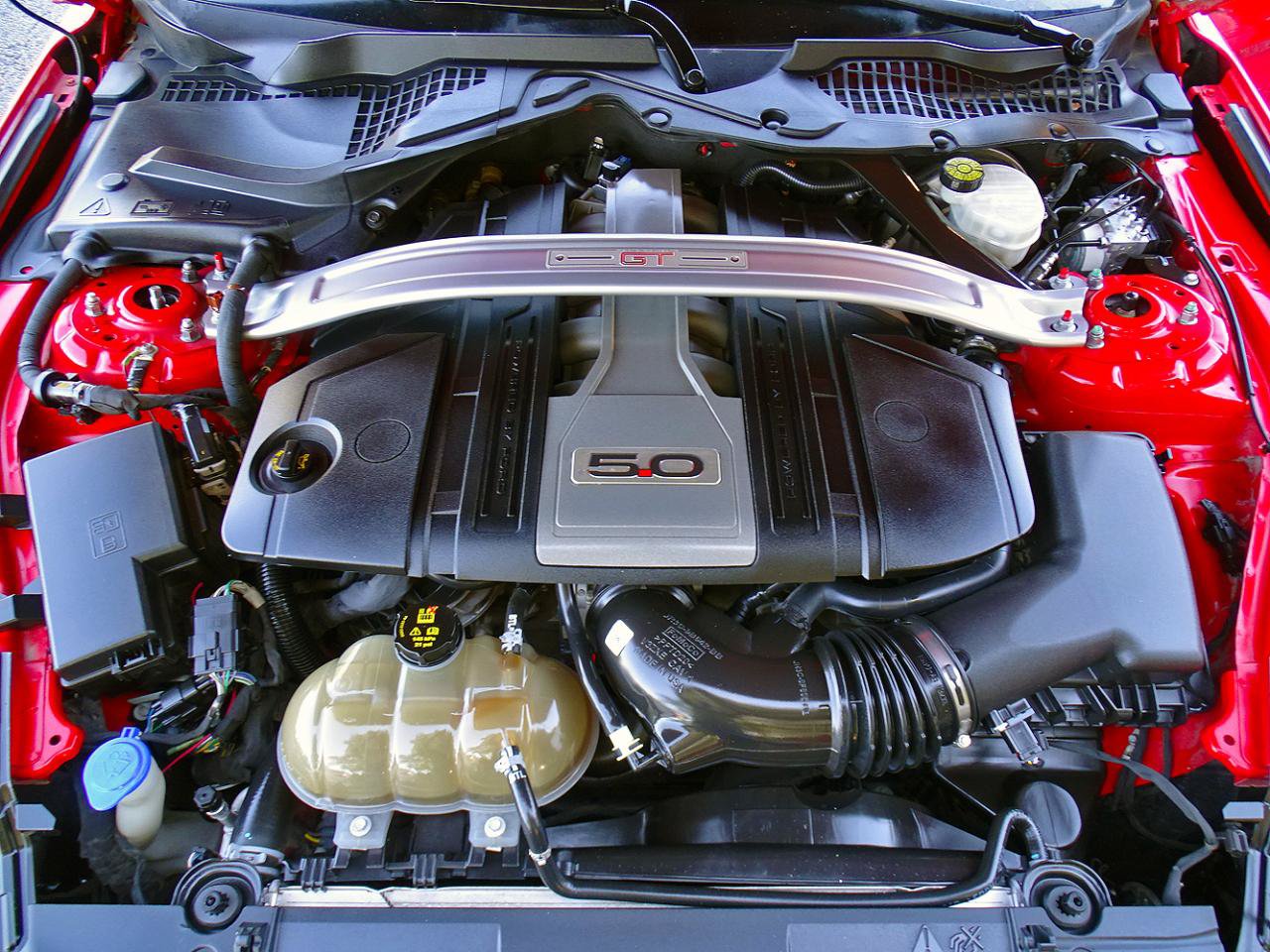 Used 2020 Ford Mustang GT Premium w/ GT Performance Package RWD image 12