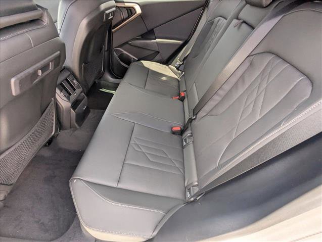 Used 2025 BMW X3 xDrive30i w/ Convenience Package image 15