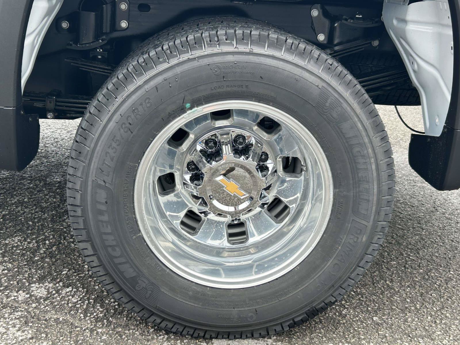 New 2026 Chevrolet Silverado 3500 W/T w/ WT/CX Safety Package AWD/4WD image 11