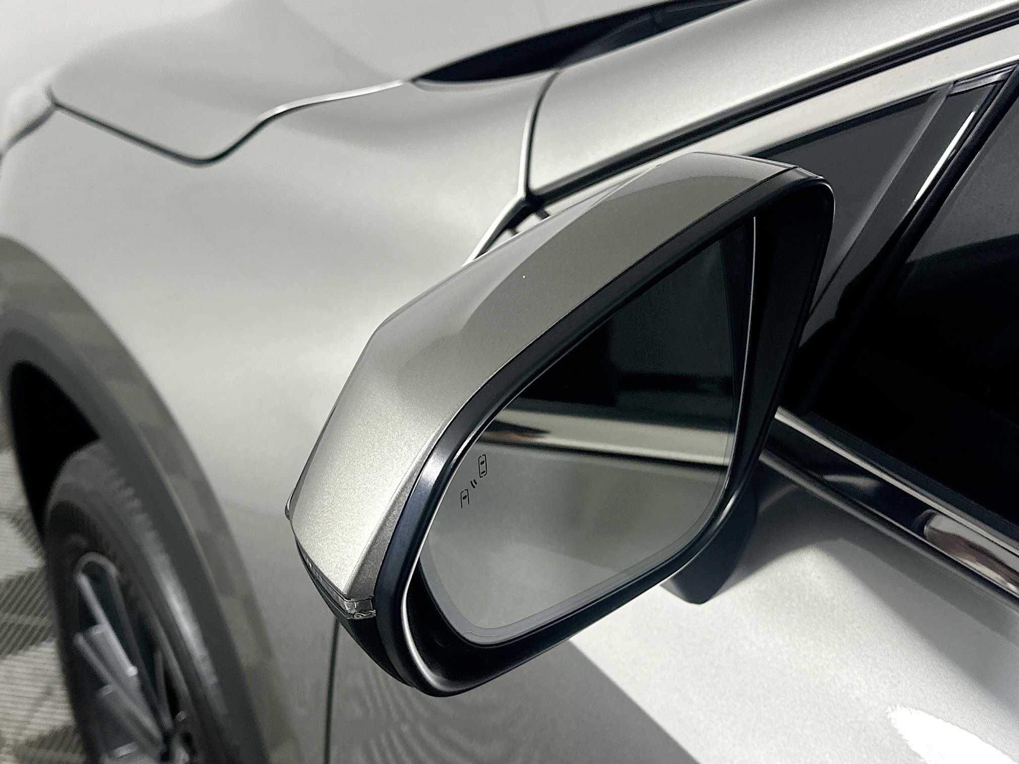 Used 2025 Lexus NX 250 FWD w/ Cold Area Package image 16