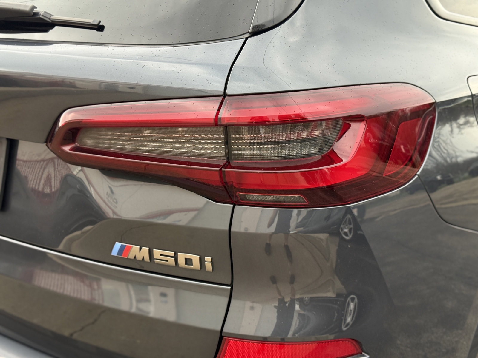 Used 2022 BMW X5 M50i image 10