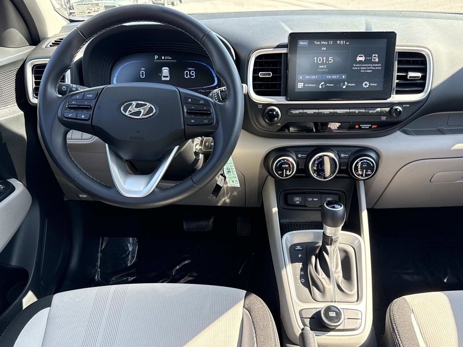 Certified 2023 Hyundai Venue SEL w/ Cargo Package FWD image 2