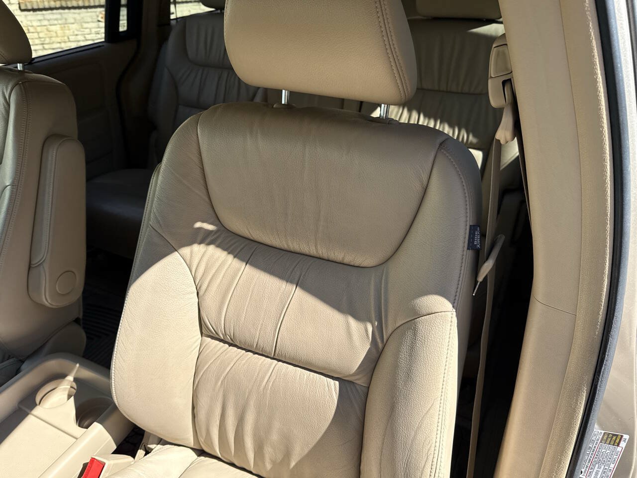 Used 2005 Honda Odyssey EX-L image 38