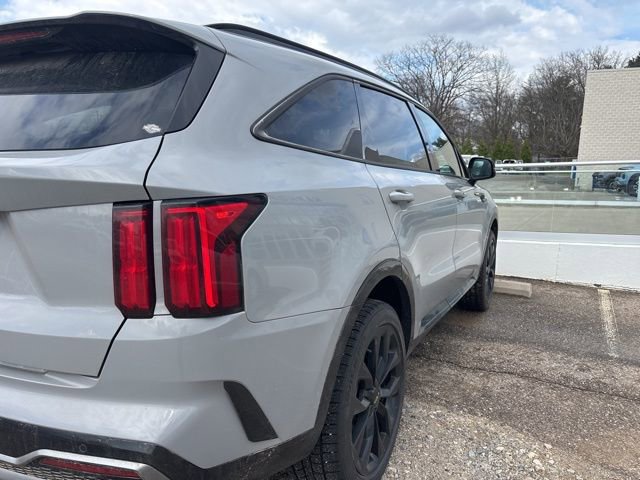 Used 2022 Kia Sorento SX image 4