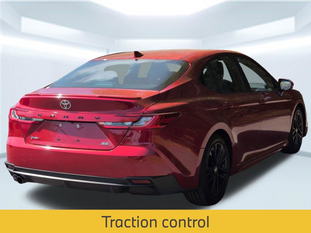 Used 2025 Toyota Camry SE image 6