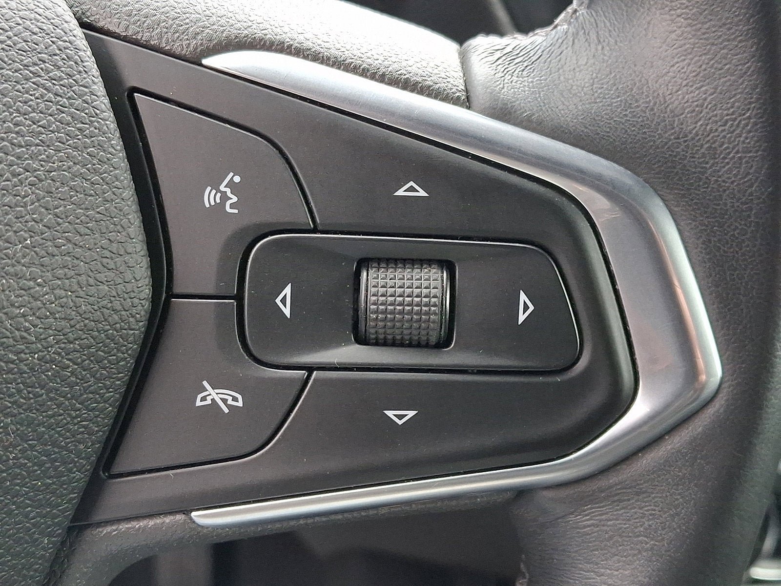 Used 2021 Chevrolet TrailBlazer ACTIV w/ Convenience Package FWD image 21