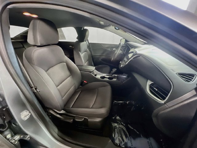 Used 2024 Chevrolet Malibu LT FWD image 30