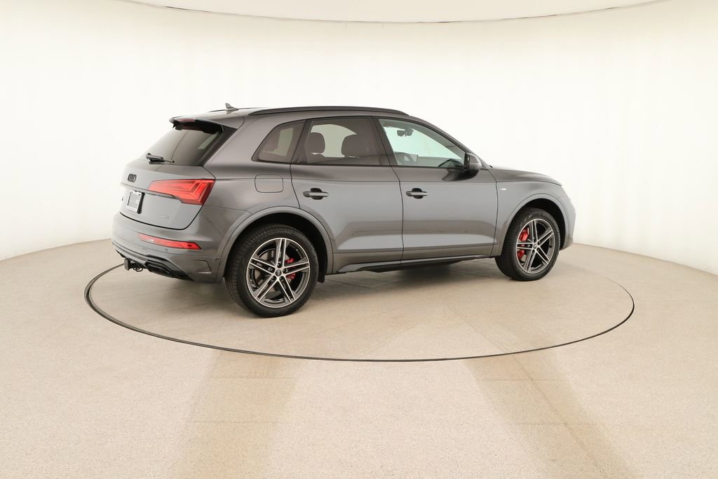 Certified 2025 Audi Q5 e Premium Plus w/ Premium Plus Package image 7