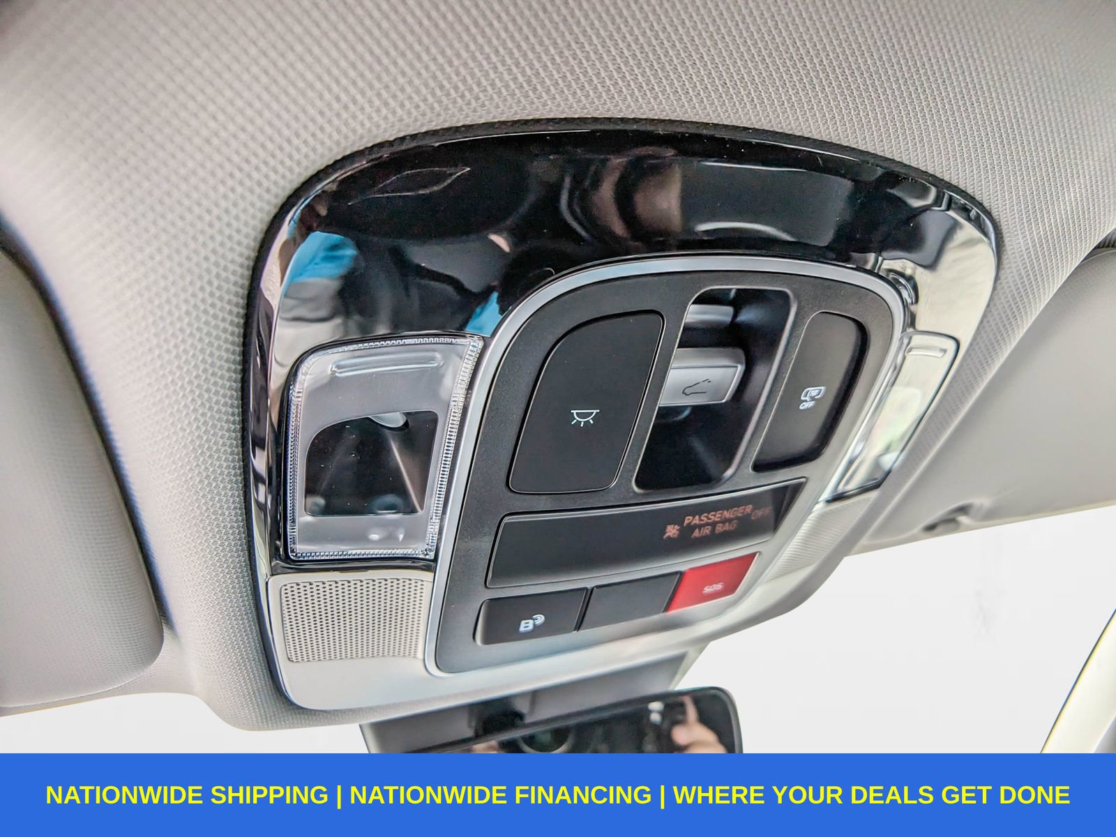 New 2025 Hyundai Tucson Limited image 30