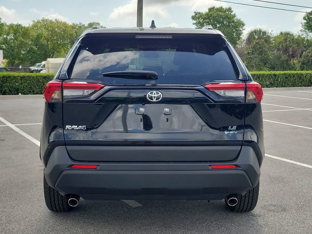 Used 2025 Toyota RAV4 LE image 5
