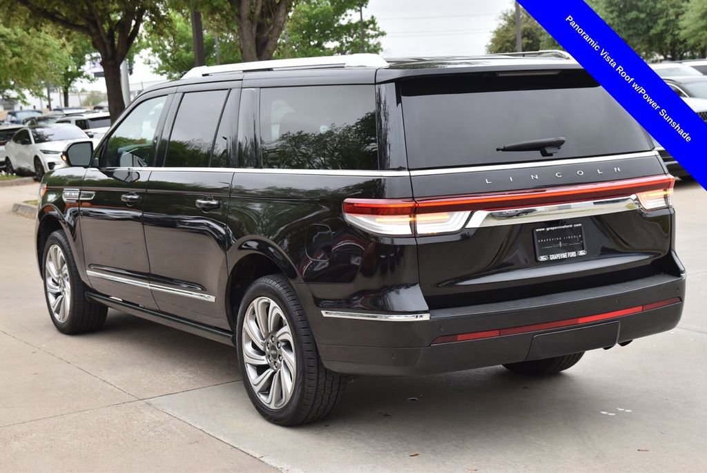 Used 2024 Lincoln Navigator L 4WD image 12