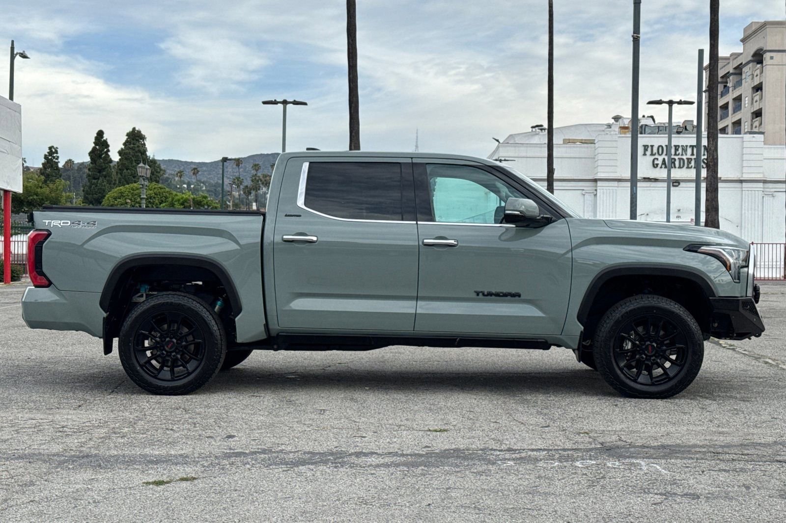 Used 2022 Toyota Tundra Limited w/ TRD Off-Road Package AWD/4WD image 3