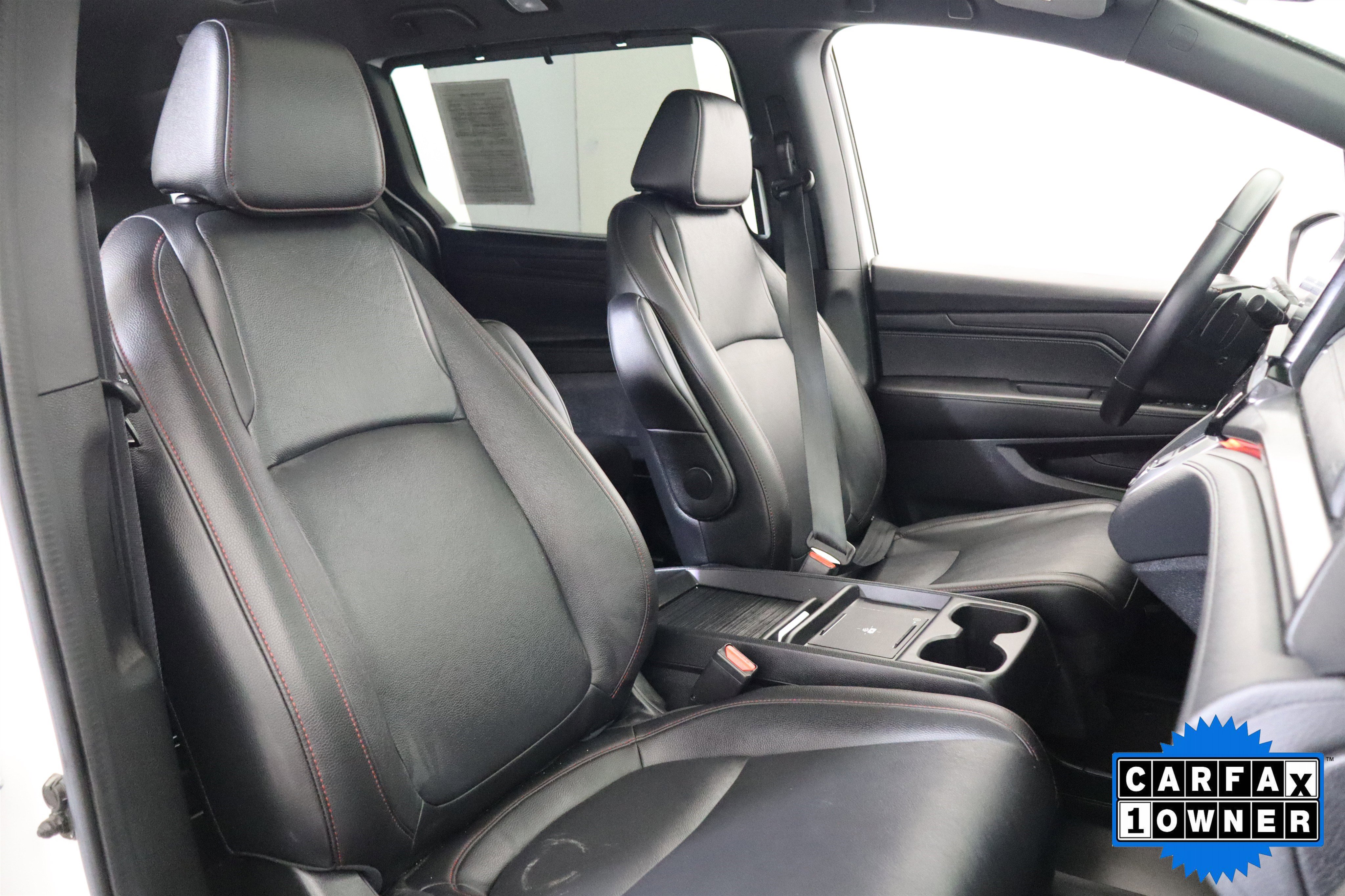 Used 2025 Honda Odyssey Sport-L image 21