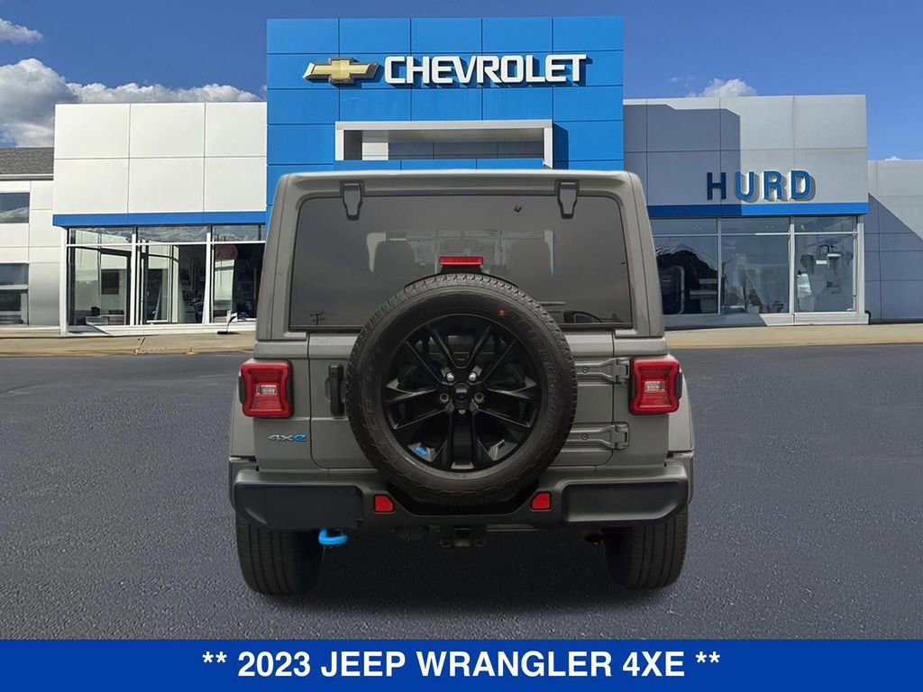 Used 2023 Jeep Wrangler Unlimited Sahara w/ Cold Weather Group AWD/4WD image 6