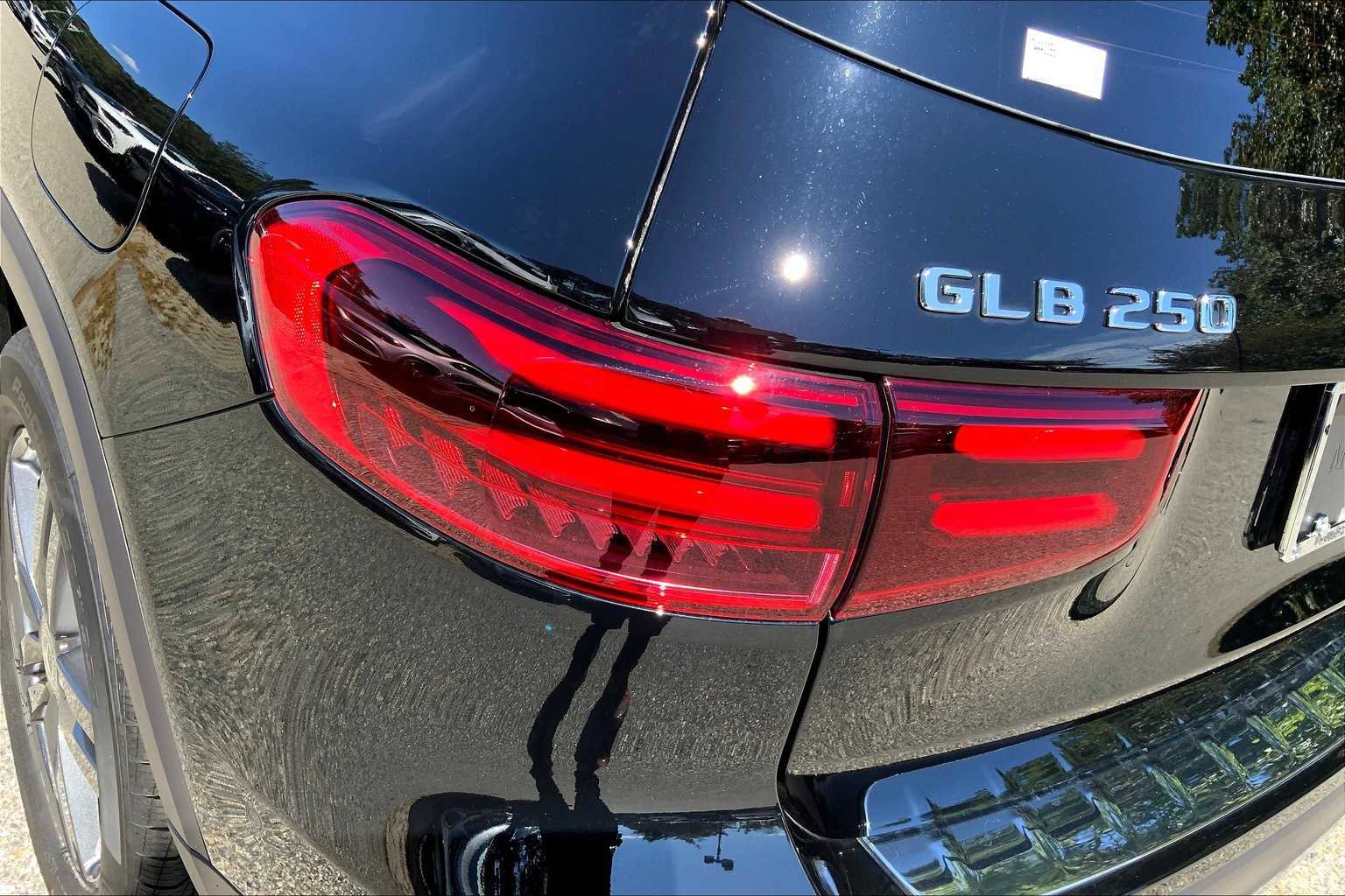 Certified 2026 Mercedes-Benz GLB 250 GLB 250 image 18