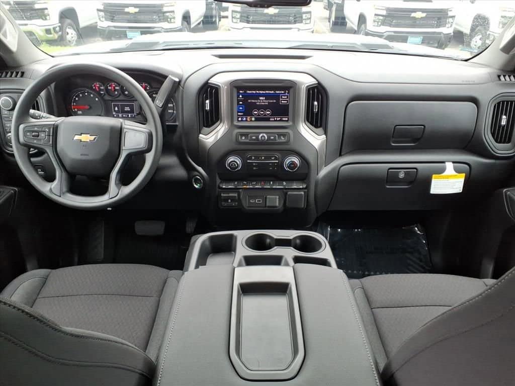 New 2026 Chevrolet Silverado 2500 Custom w/ Custom Value Package AWD/4WD image 18