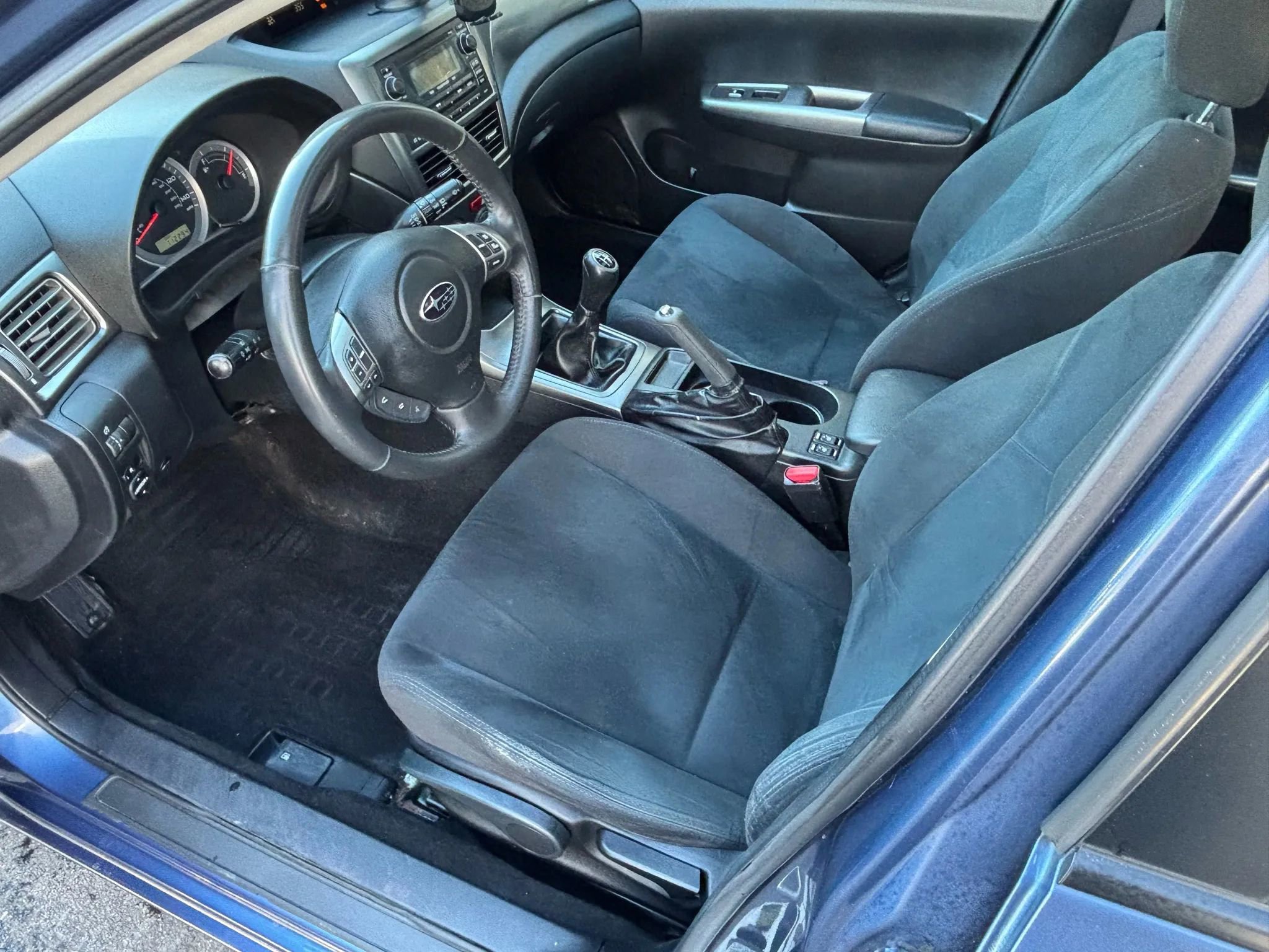 Used 2011 Subaru Impreza 2.5i Premium w/ PWR Moonroof Value Pkg image 17