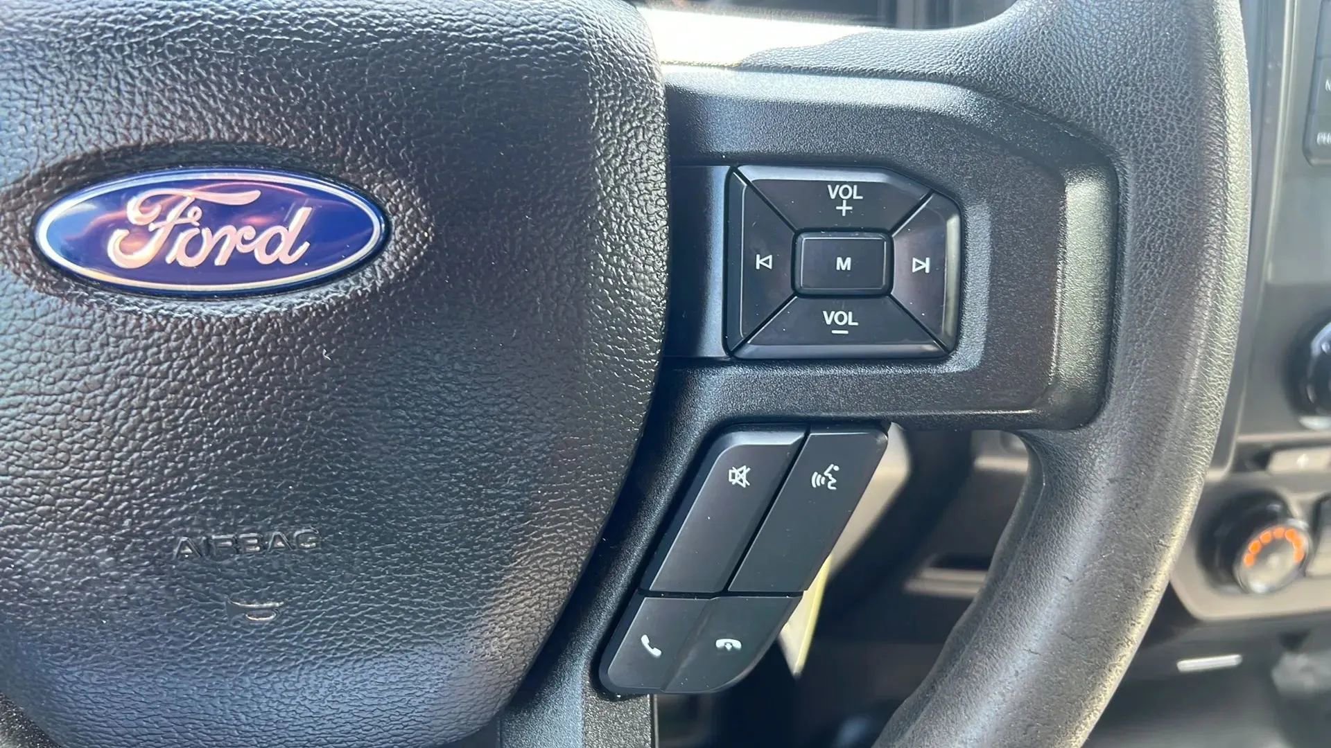 Used 2017 Ford F150 XL w/ Equipment Group 101A Mid RWD image 41