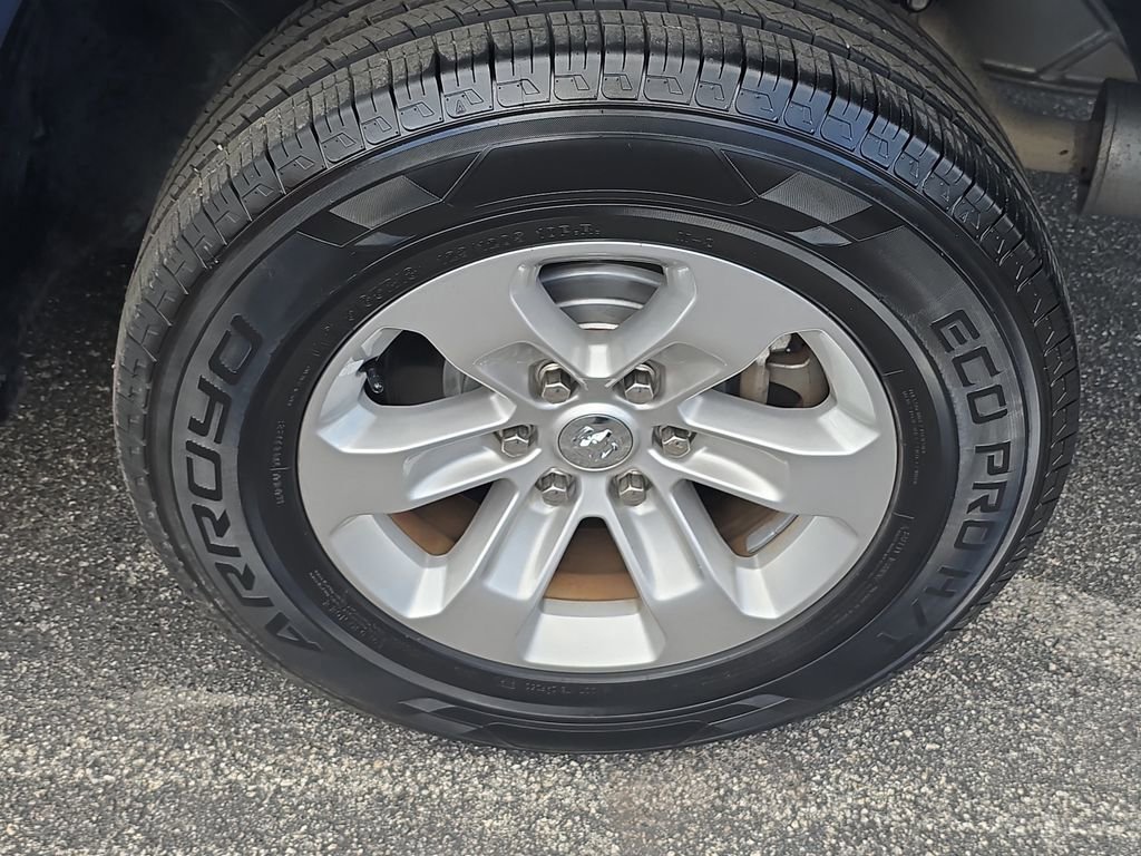 Used 2021 RAM 1500 Laramie image 8