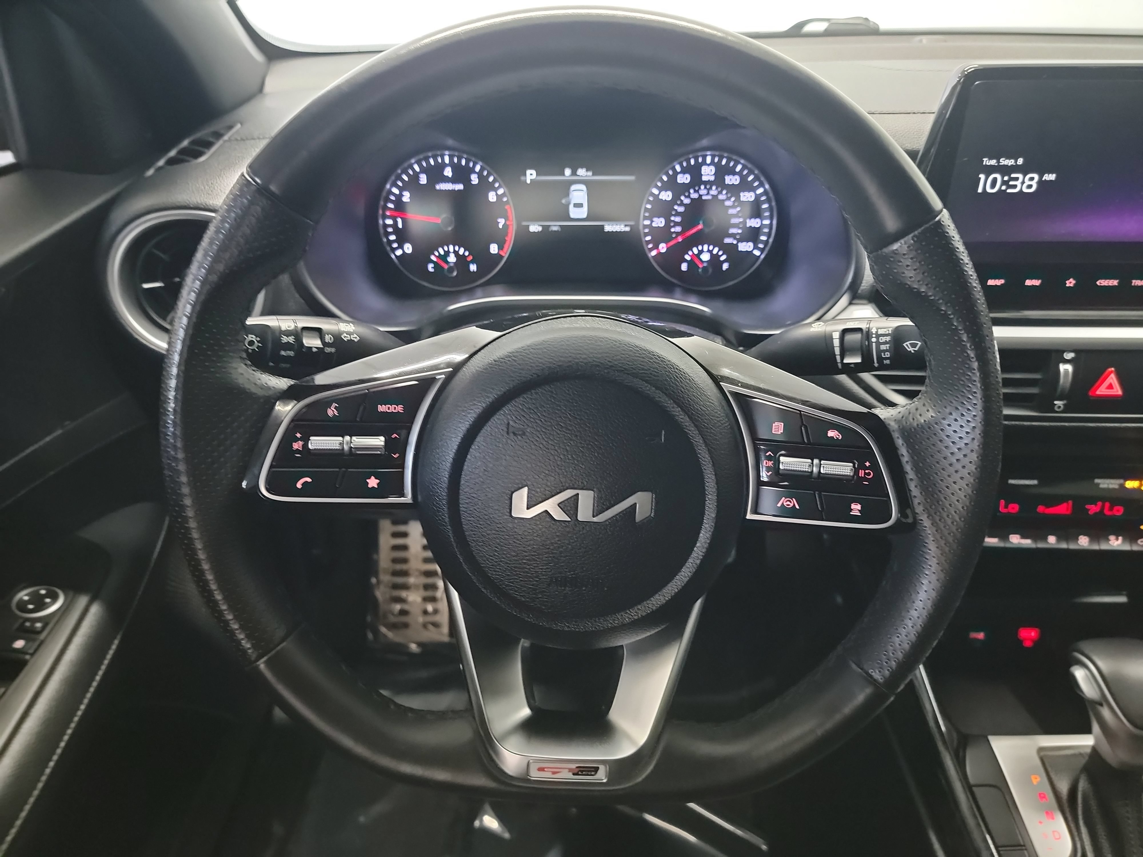 Used 2023 Kia Forte GT-Line w/ GT-Line Technology Package FWD image 17