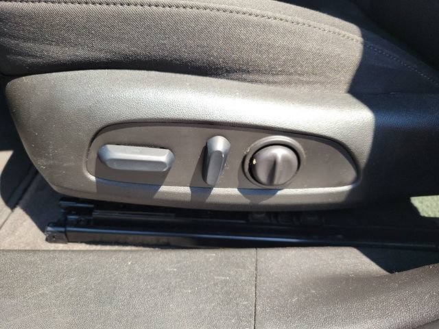 Certified 2025 Chevrolet Malibu LT FWD image 25