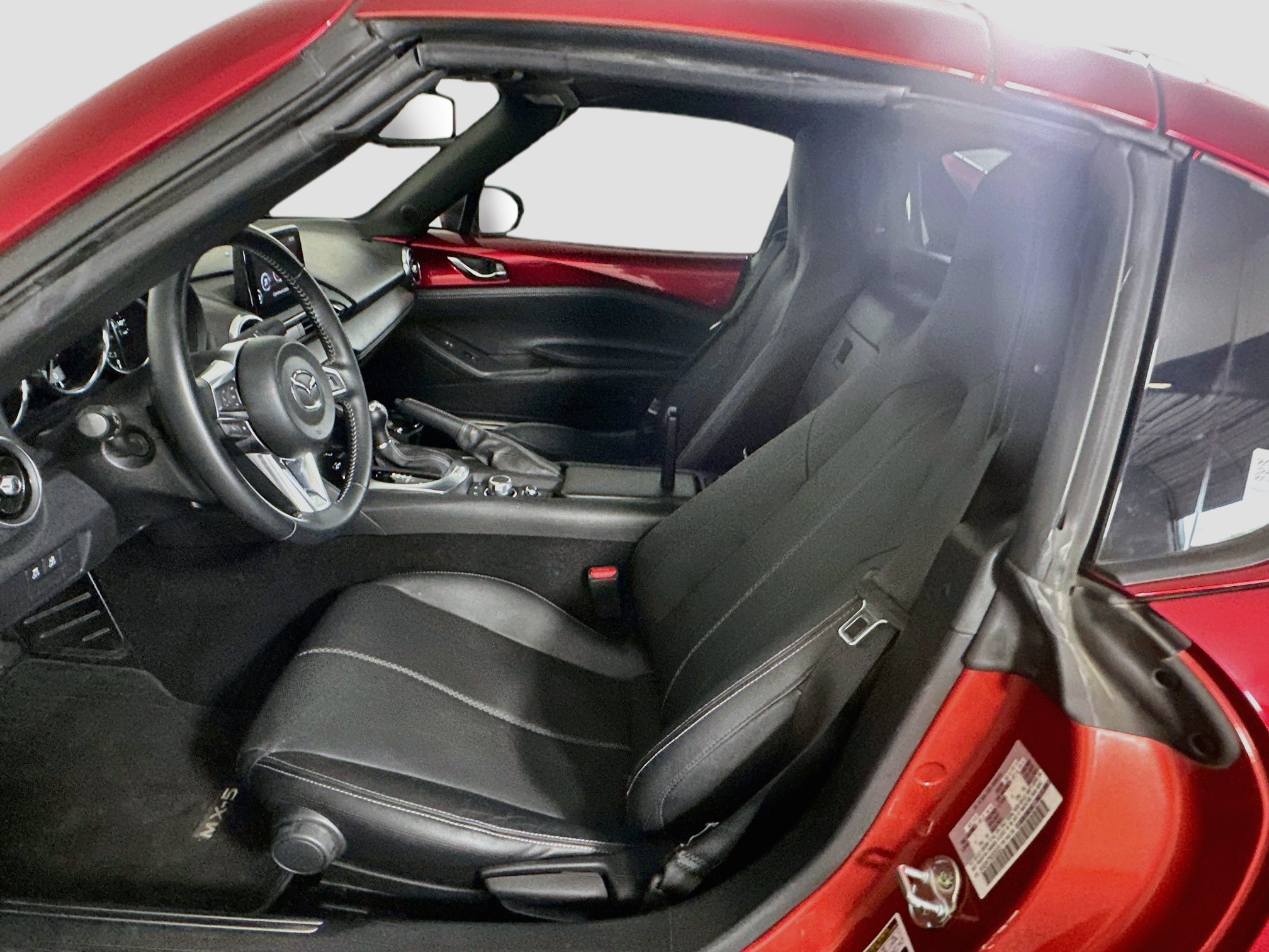 Used 2022 MAZDA MX-5 Miata RF Grand Touring RWD image 13