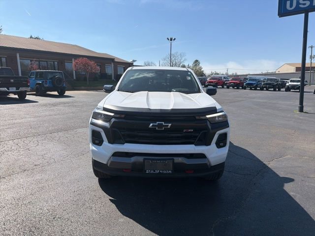 Used 2024 Chevrolet Colorado Z71 w/ LPO, Dark Essentials Package image 3