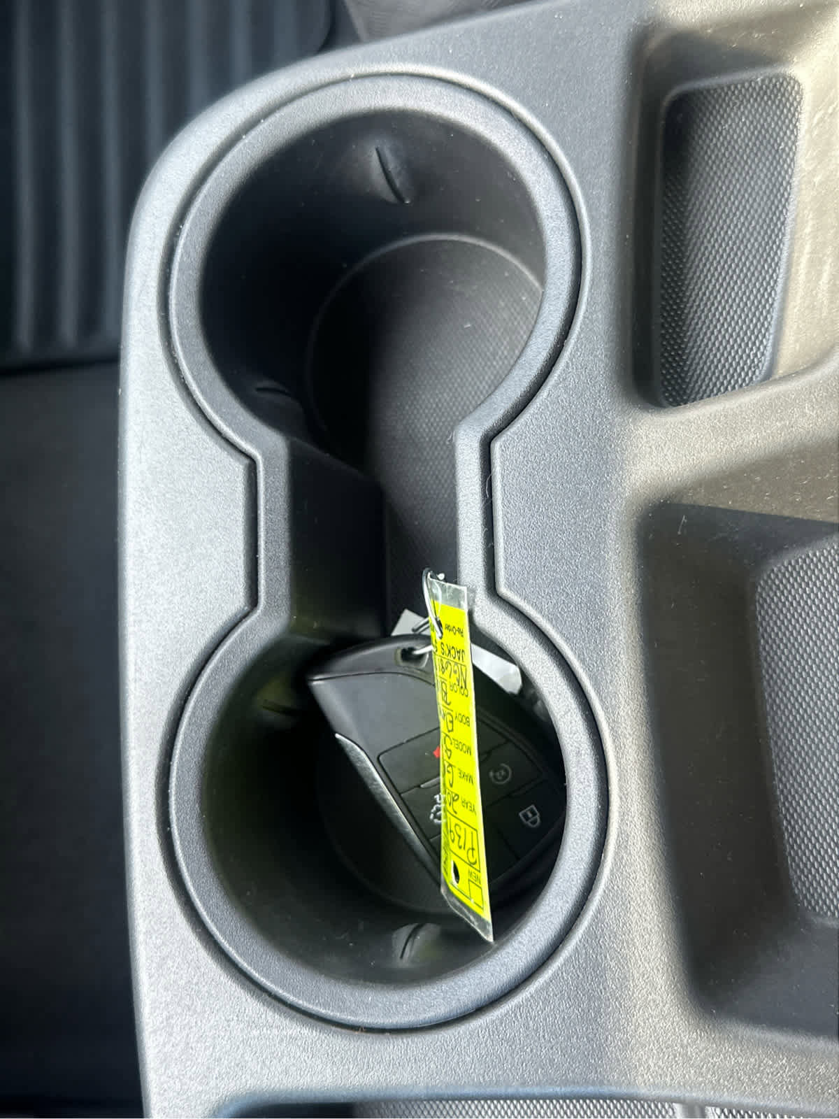 Used 2022 GMC Sierra 1500 Elevation image 37