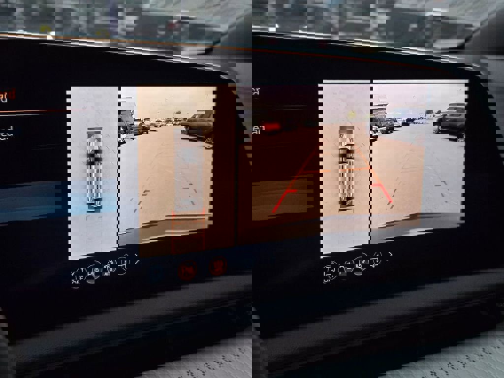 New 2026 Cadillac Optiq Luxury 1 w/ LPO, Floor Liner Package image 20