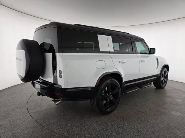 New 2026 Land Rover Defender 130 V8 AWD/4WD image 2