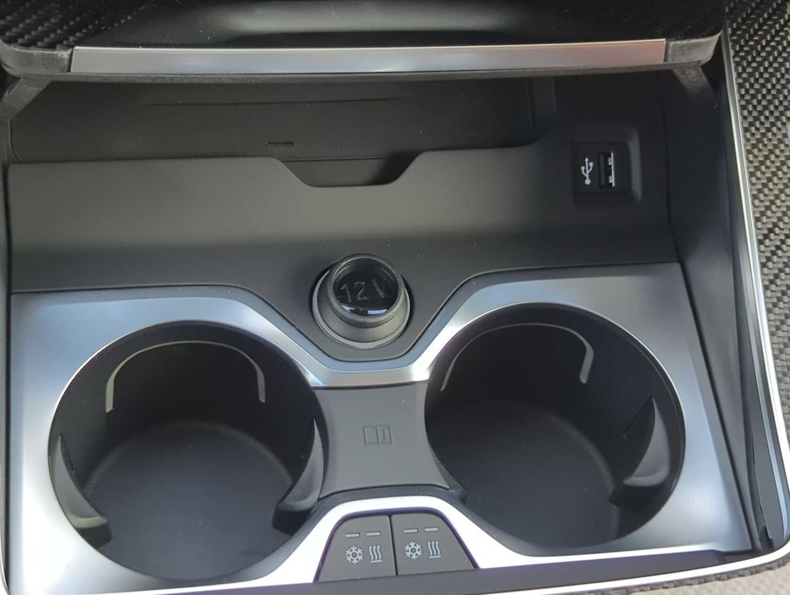 Used 2026 BMW X7 M60i image 32