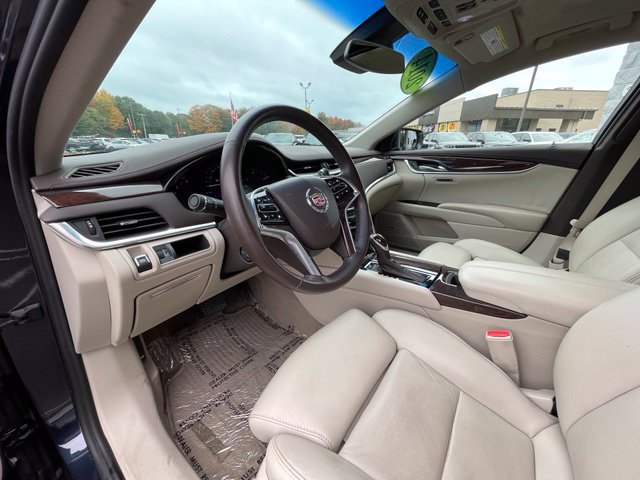 Used 2014 Cadillac XTS Luxury w/ Driver Awareness Package FWD image 10