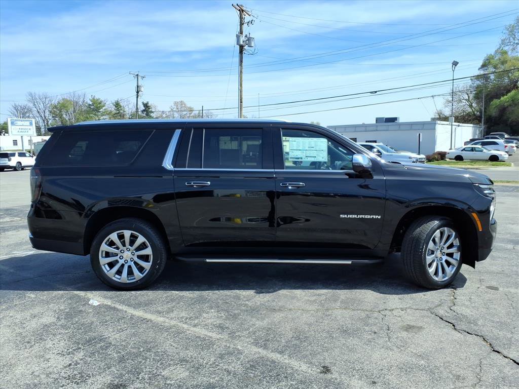 New 2026 Chevrolet Suburban Premier w/ Sun And Tow Package AWD/4WD image 3