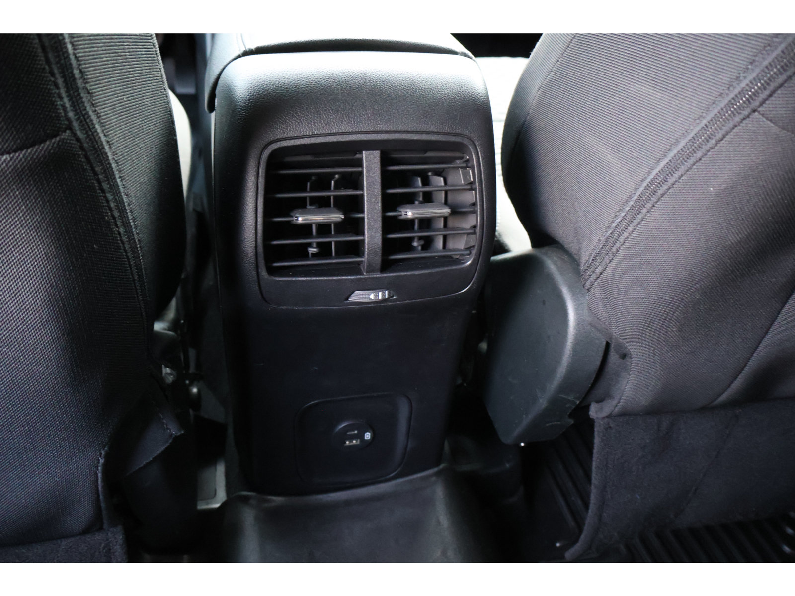 Used 2022 Ford Escape SE w/ Convenience Package AWD/4WD image 23