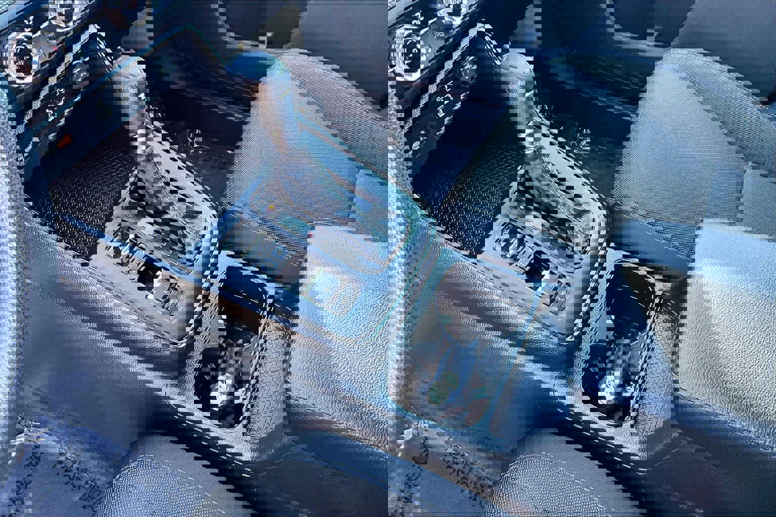 Used 2024 Honda CR-V EX image 17