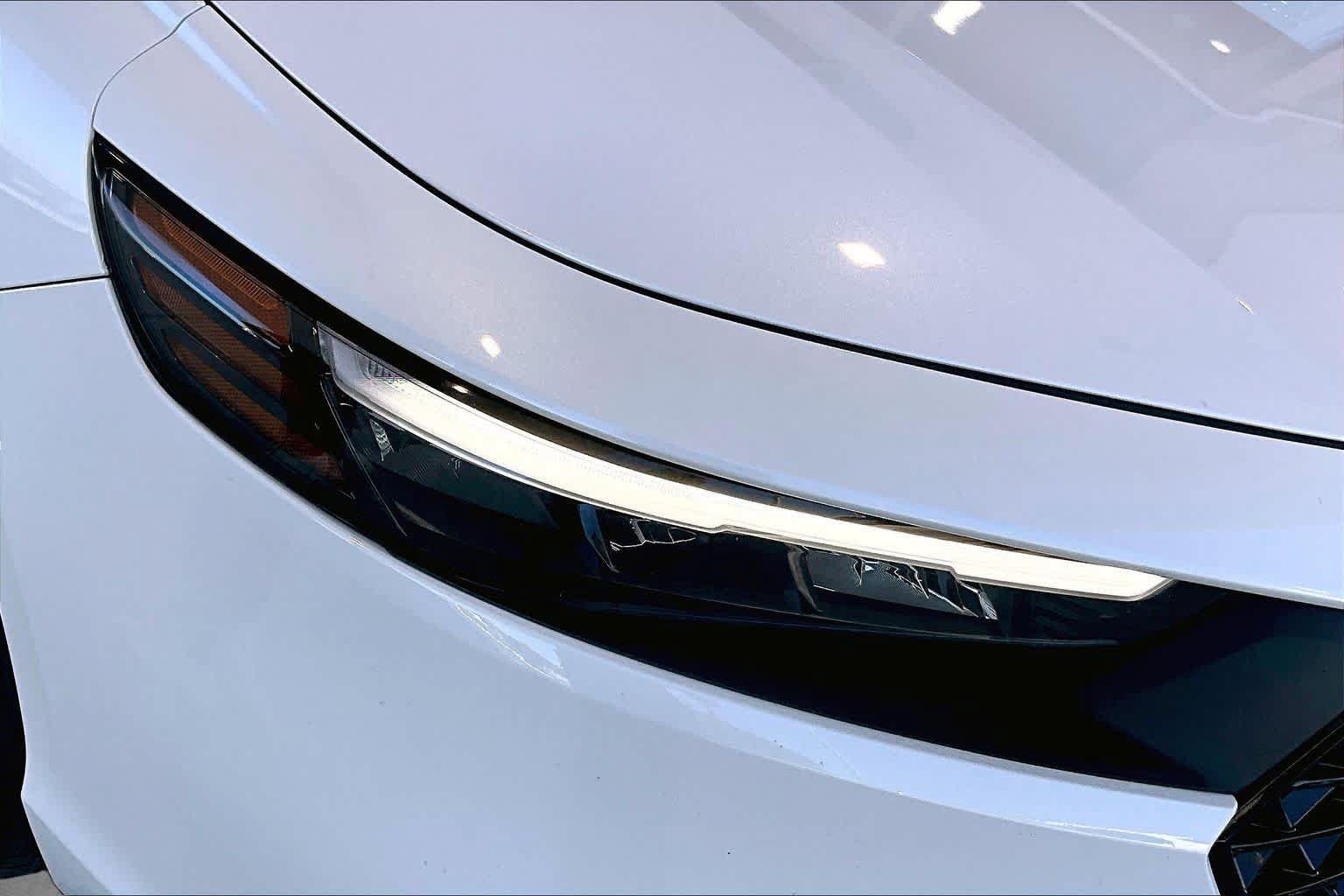 Used 2023 Honda Accord LX image 26