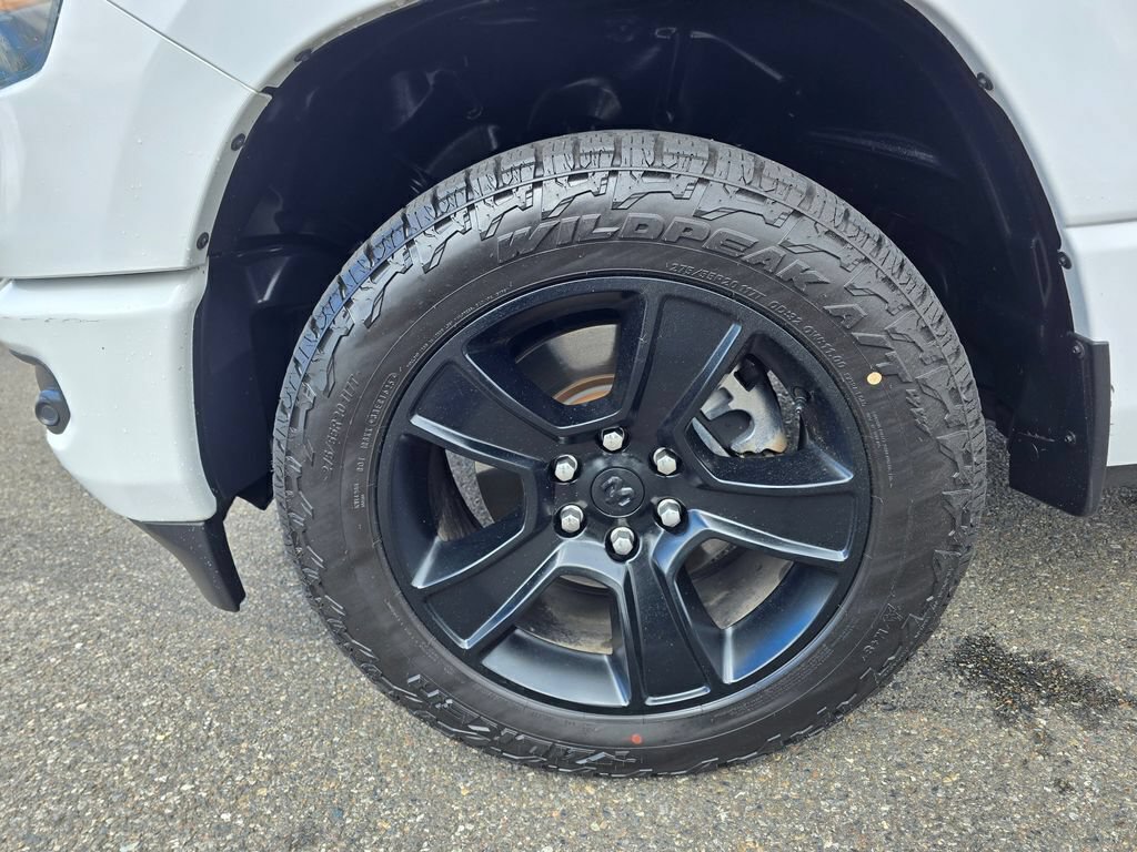 Used 2022 RAM 1500 Big Horn AWD/4WD image 9