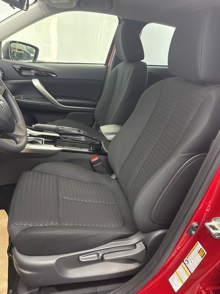 New 2026 Mitsubishi Eclipse Cross ES image 13