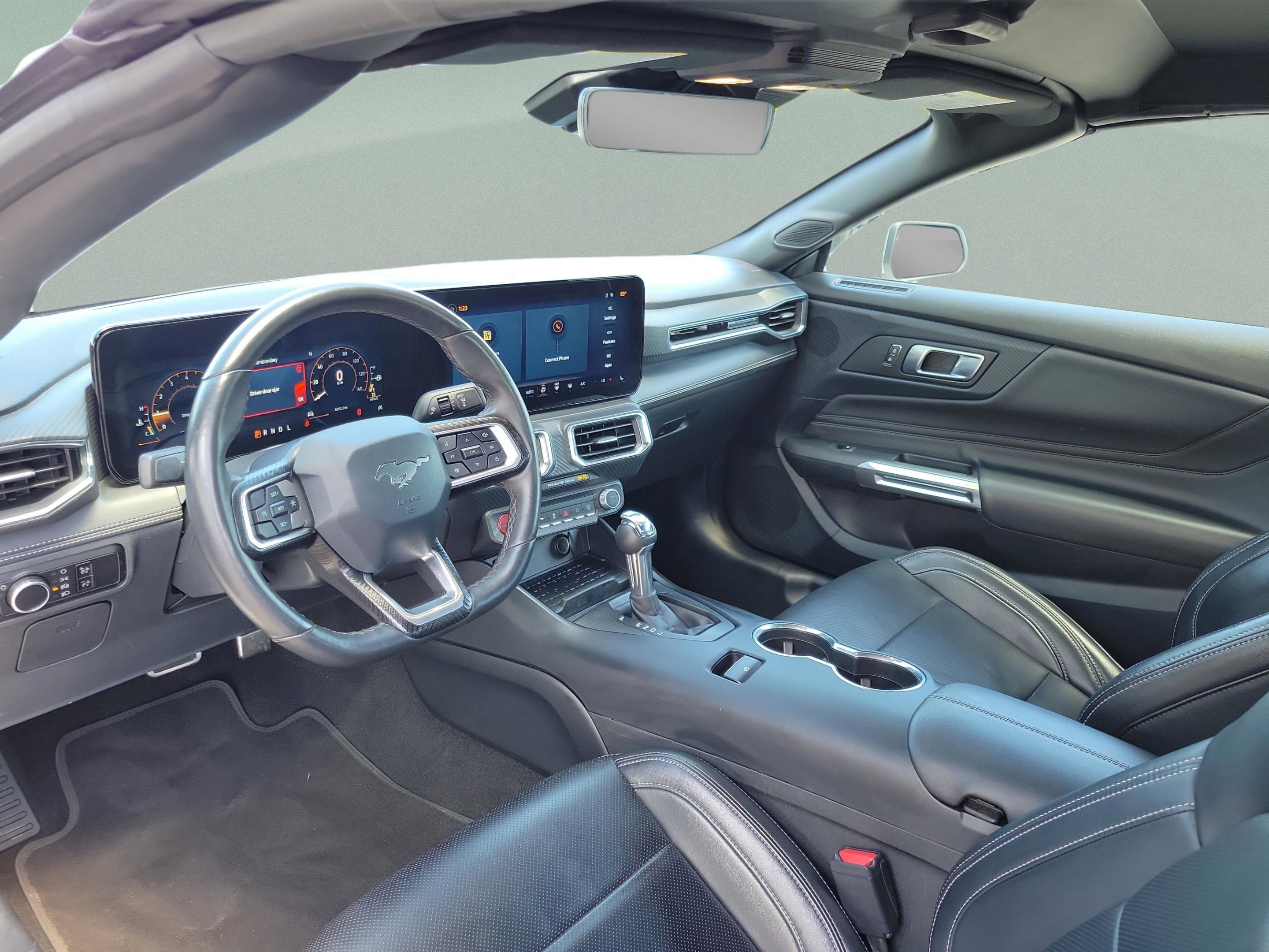 Used 2024 Ford Mustang Premium image 7