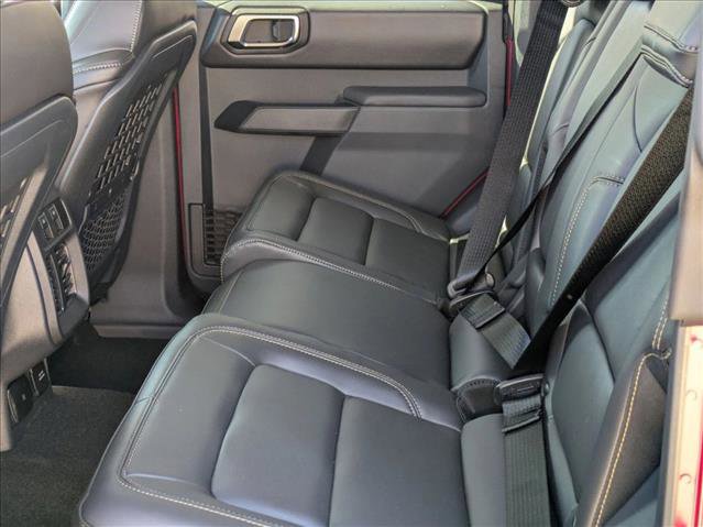 New 2025 Ford Bronco Badlands image 17