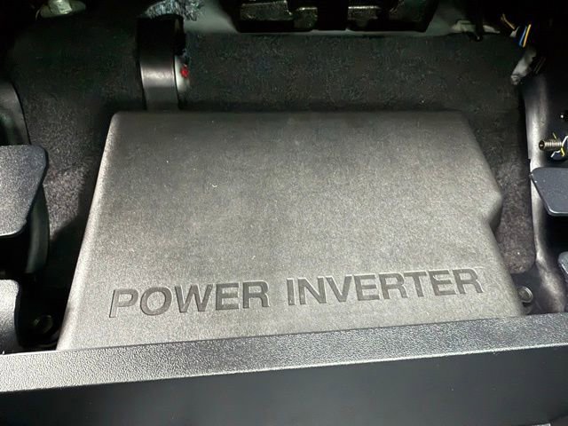 Used 2025 Ford F150 Lariat w/ Equipment Group 502A High image 25