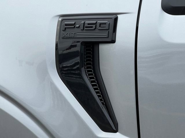 New 2026 Ford F150 XLT w/ Equipment Group 302A MID image 8