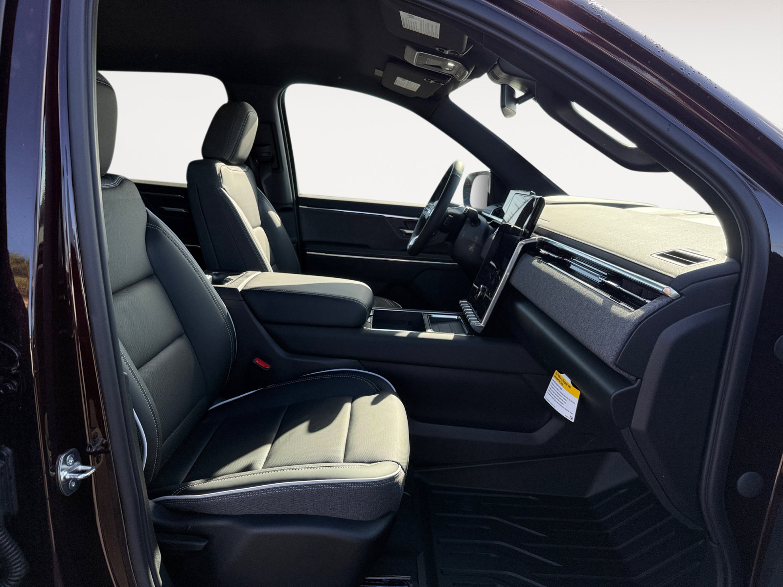 New 2026 GMC Sierra EV Elevation w/ LPO, Elevation Dark Package image 19